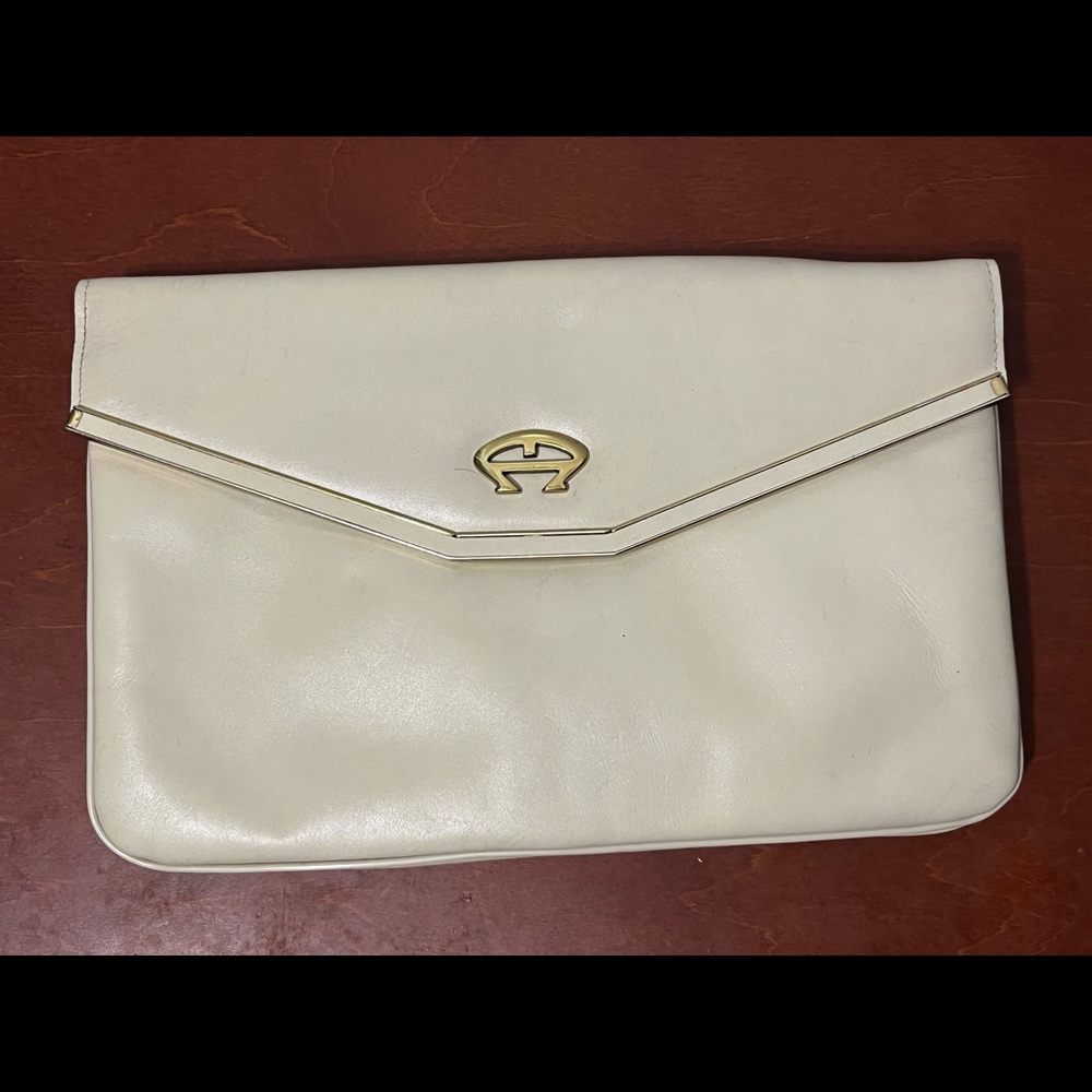 Etienne Aigner Vintage Leather clutch